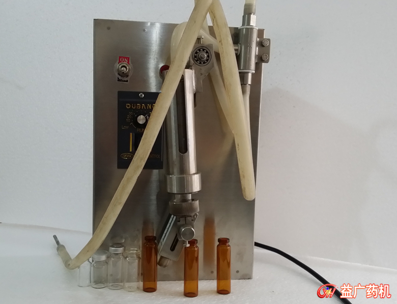 玻璃泵定量灌裝機(jī) 玻璃泵定量灌裝機(jī)